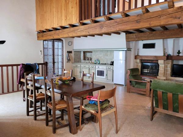 Vente Maison 4 pièces 180 m2 à Leychert