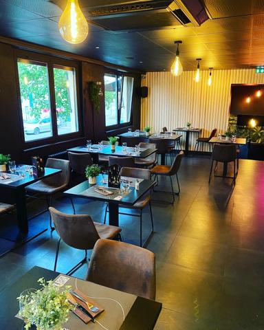 À vendre - Local professionnel 160 m² situé à Strasbourg (67100)