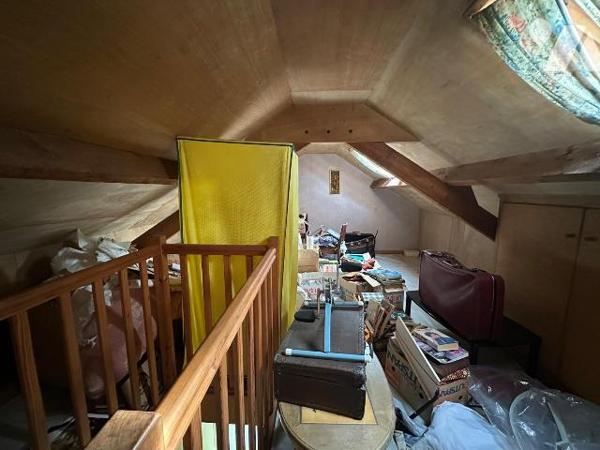 Maison semi-individuelle à vendre à Petite-Synthe, construite en 1955, avec façade en brique et...