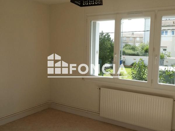 Location Maison 2 pièces 44.77 m² - 6 IMPASSE DES SERINGAS Niort 79000