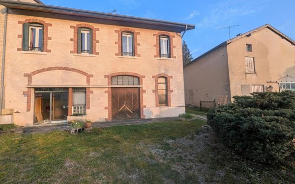 Maison à vendre    4 pièces •  Villereversure