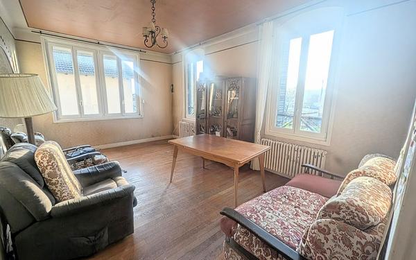 Maison à vendre    4 pièces •  Villereversure