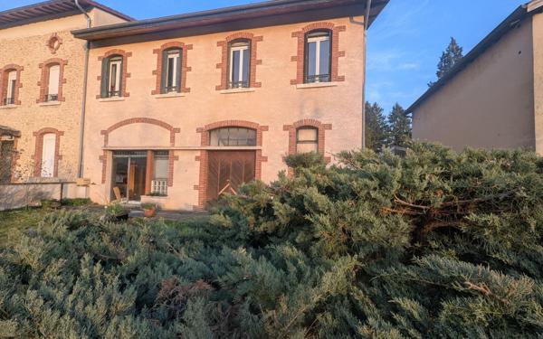 Maison à vendre    4 pièces •  Villereversure