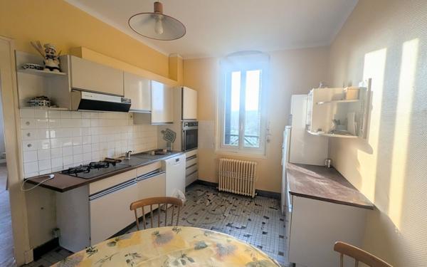 Maison à vendre    4 pièces •  Villereversure