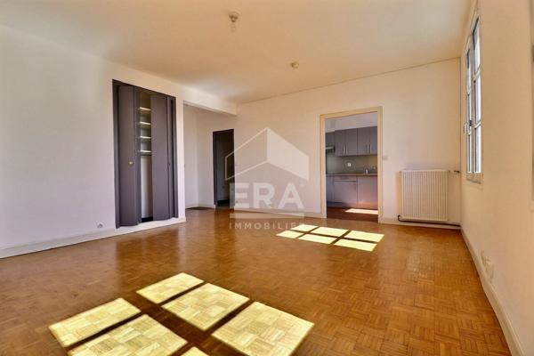 Appartement avec ascenseur à vendre à Etampes 1 pièce(s) 40m
