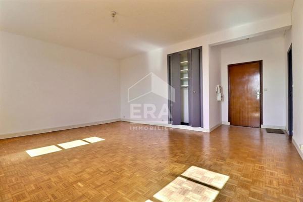 Appartement avec ascenseur à vendre à Etampes 1 pièce(s) 40m