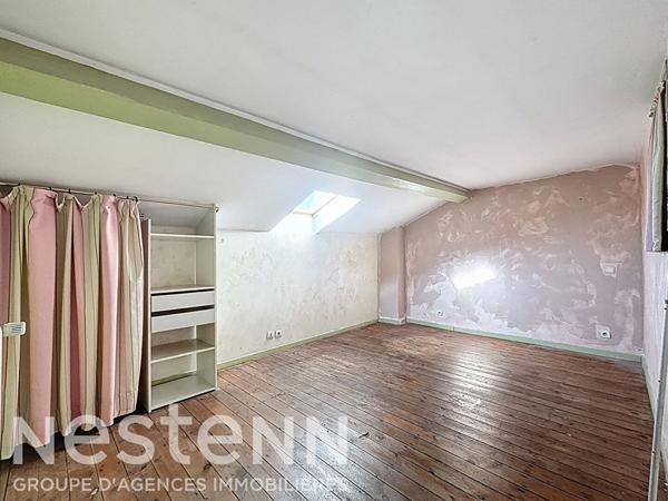 Maison de ville de 250 m² avec jardin, piscine et studio indépendant ? Salon-de-Provence, quartier très recherché