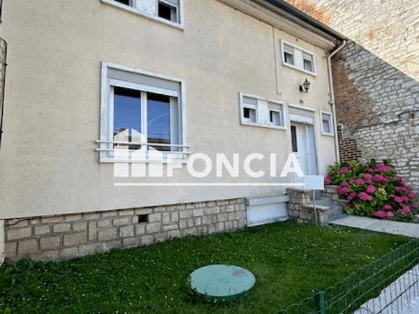 Location Maison 5 pièces 92.1 m² - 30 RUE ARISTIDE BRIAND Montcornet 02340