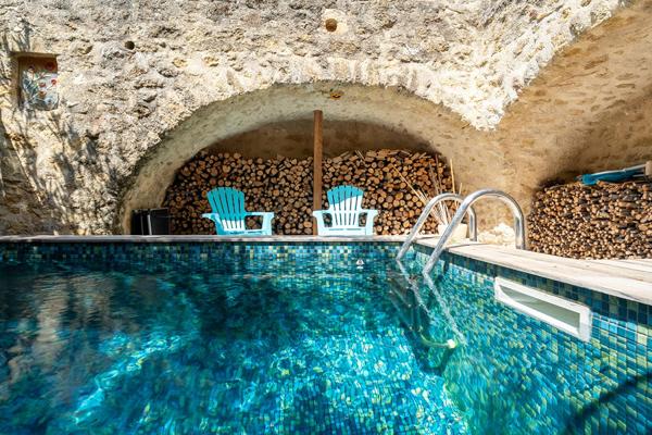 Au coeur de Lauris, une maison façonnée par les siècles