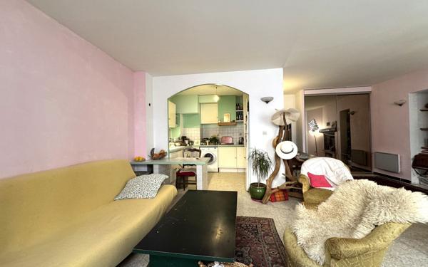 Appartement à vendre    3 pièces • 67,82 m2 Pézenas