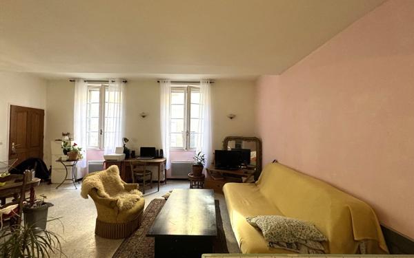 Appartement à vendre    3 pièces • 67,82 m2 Pézenas