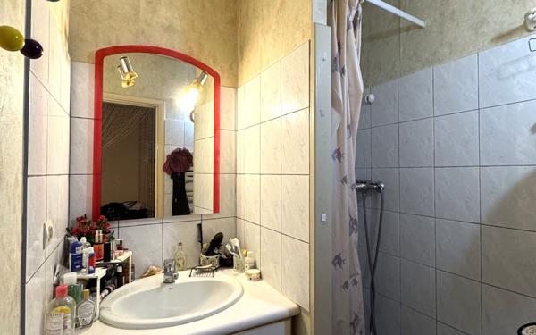 Appartement à vendre    3 pièces • 67,82 m2 Pézenas