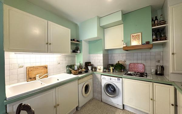 Appartement à vendre    3 pièces • 67,82 m2 Pézenas