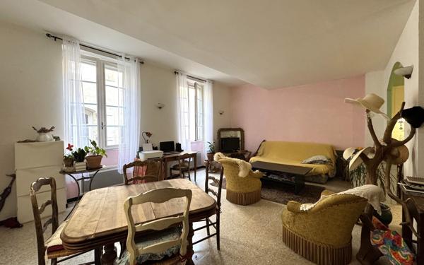 Appartement à vendre    3 pièces • 67,82 m2 Pézenas