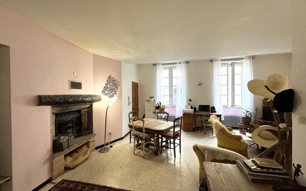 Appartement à vendre    3 pièces • 67,82 m2 Pézenas
