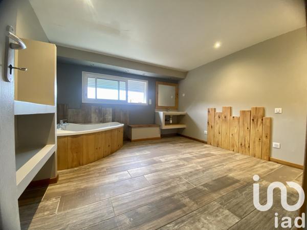 Maison à vendre 10 pièces 250 m² Bagnères-de-Bigorre