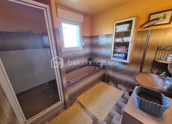 Maison de 201 m²