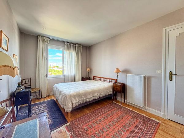 Appartement 4 pièces à vendre à Royan - Dernier étage avec terrasse et garage