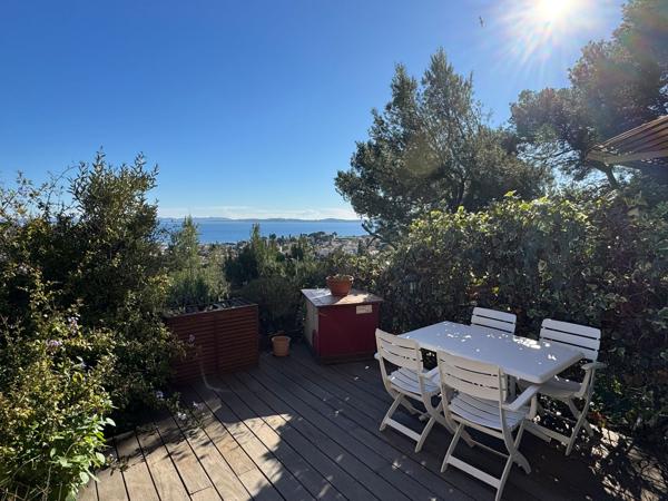 Carqueiranne (83320) Studio avec vue mer panoramique