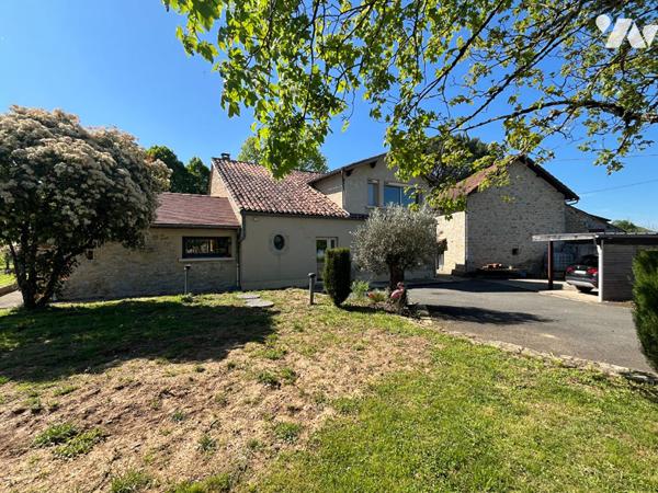 Maison de charme sur les hauteurs de Capdenac Gare