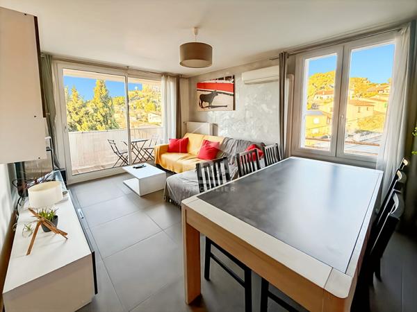 VITROLLES - Appartement  T3 T4 de 66m2  + 1 balcon et une cave