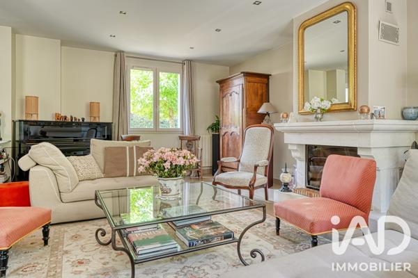 Maison à vendre 8 pièces 188,12 m² Verneuil-sur-Seine