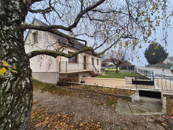 10 minutes EST de Reims