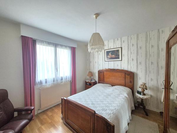 10 minutes EST de Reims