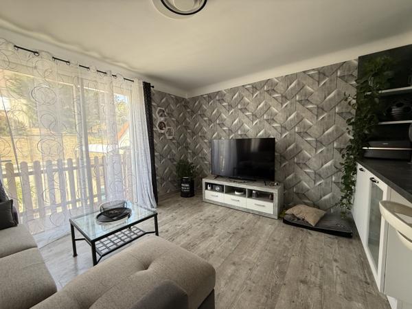Maison 4 pièce(s) 2 chambre(s) 110 m²