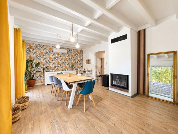 Maison familiale 5 chambres avec piscine à Saint-Pierre-du-Mont !
