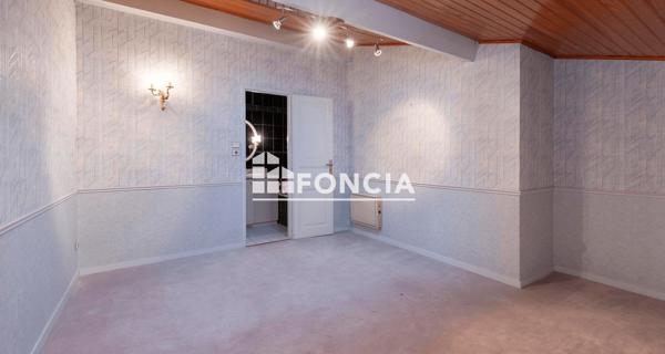 À vendre Appartement 6 pièces 197.78 m² - Mont-de-marsan 40000