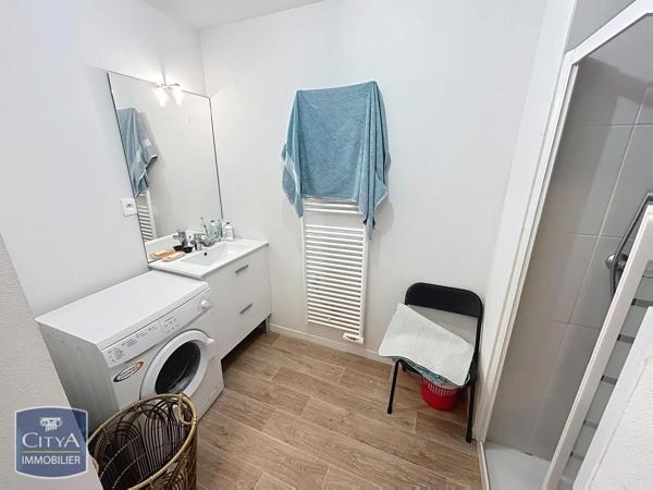 Appartement à louer 2 pièces 40.39m² Auray (56400)