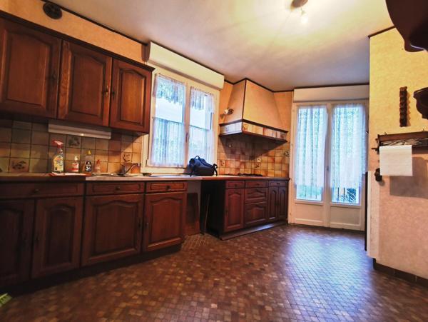 MAISON 94 M² - 4 P - 3 CH - GARAGE - JARDIN