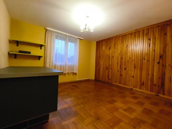 MAISON 94 M² - 4 P - 3 CH - GARAGE - JARDIN