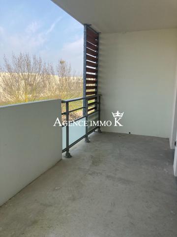 POITIERS - T3 avec balcon et parking , Poitiers