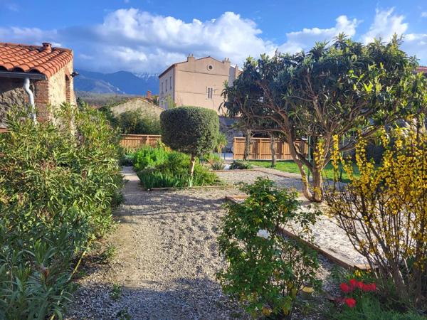 MAISON DE MAÎTRE DE CARACTERE AVEC PISCINE, 30 MIN DE PERPIGNAN