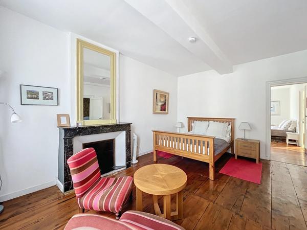 MAISON DE MAÎTRE DE CARACTERE AVEC PISCINE, 30 MIN DE PERPIGNAN