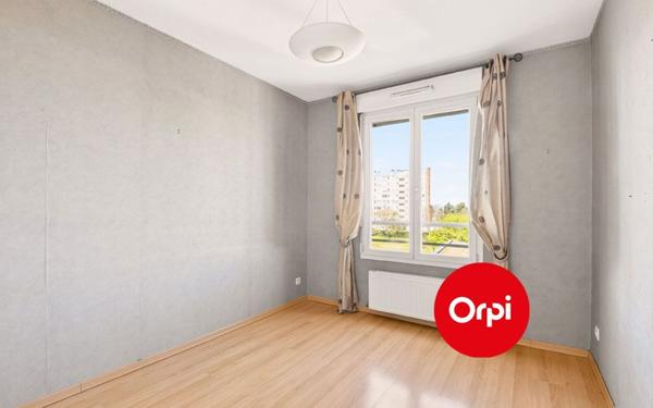 Appartement à vendre    3 pièces •  Saint-Priest