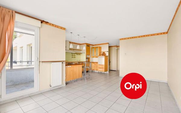 Appartement à vendre    3 pièces •  Saint-Priest