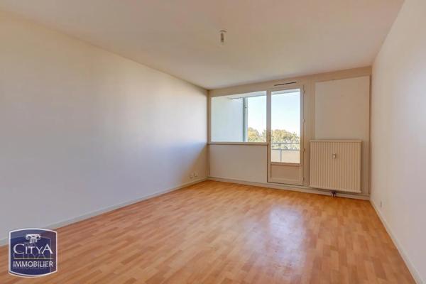 Appartement à vendre 1 pièce 40m² Longvic (21600)