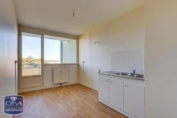 Appartement à vendre 1 pièce 40m² Longvic (21600)