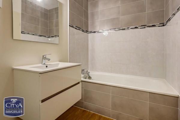 Appartement à vendre 1 pièce 40m² Longvic (21600)