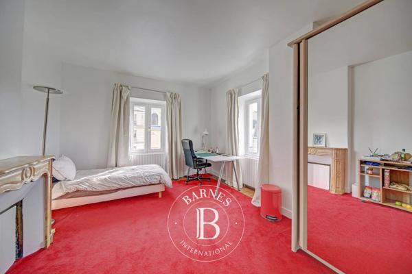 Versailles, Maison 8 Chambres -  319 m² à vendre