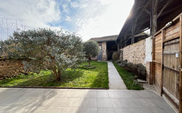 Maison à vendre    4 pièces • 100 m2 Saint-Junien