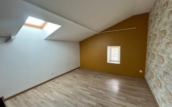 Maison à vendre    4 pièces • 100 m2 Saint-Junien
