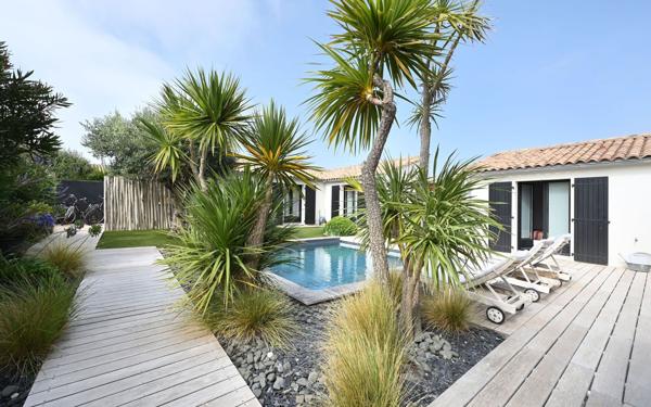 Maison à vendre    5 pièces •  Saint-Clément-des-Baleines