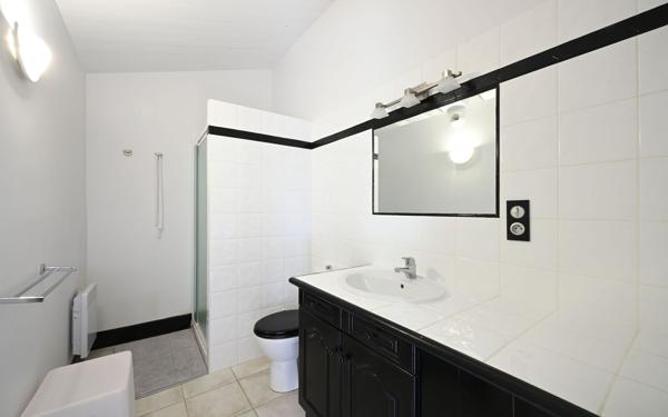 Maison à vendre    5 pièces •  Saint-Clément-des-Baleines