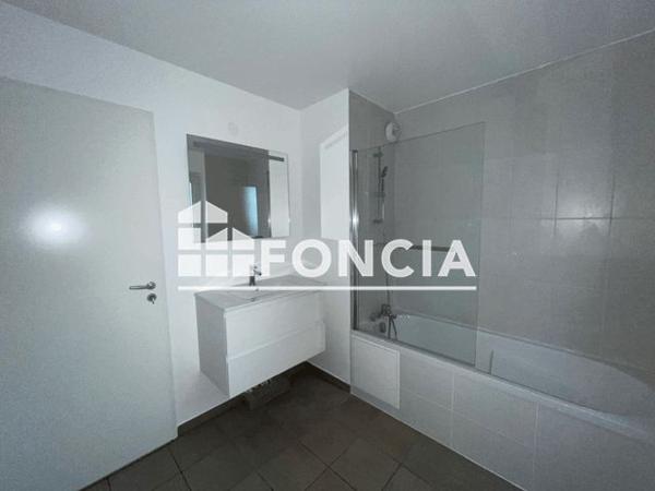 Location Appartement 2 pièces 64.9 m² - RESIDENCE LES PLESSIS Chartres 28000