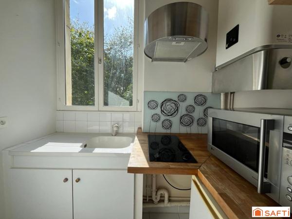 Appartement 3 pièces dans manoir rénové, cadre verdoyant