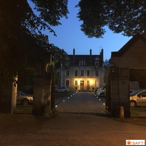 Appartement 3 pièces dans manoir rénové, cadre verdoyant